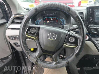 2023 Honda Odyssey Touring 118.1" WB - miniatura 10
