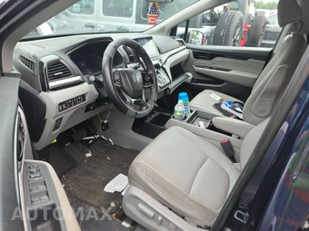 2023 Honda Odyssey Touring 118.1" WB - miniatura 7