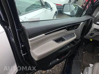 2023 Honda Odyssey Touring 118.1" WB - miniatura 9