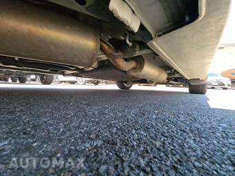 2023 Honda Odyssey Touring 118.1" WB - miniatura 18