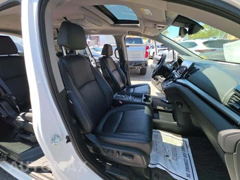 2023 Honda Odyssey Touring 118.1" WB - miniatura 19