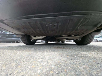 2023 Honda Odyssey Touring 118.1" WB - miniatura 16