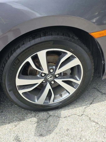 2023 Honda Odyssey Touring 118.1" WB - miniatura 25