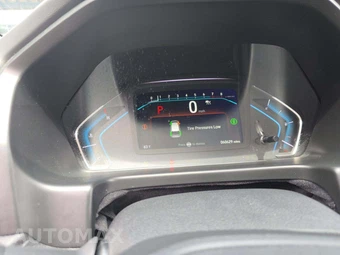 2023 Honda Odyssey Touring 118.1" WB - miniatura 9