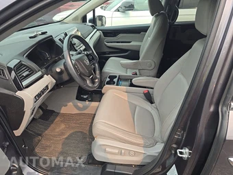 2023 Honda Odyssey Touring 118.1" WB - miniatura 7