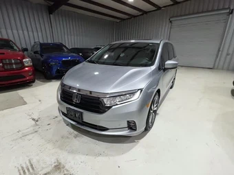 2023 Honda Odyssey Touring 118.1" WB