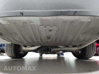 2023 Honda Odyssey Touring 118.1" WB - miniatura 13
