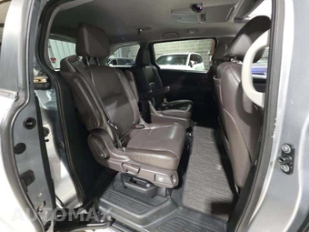 2023 Honda Odyssey Touring 118.1" WB - miniatura 14