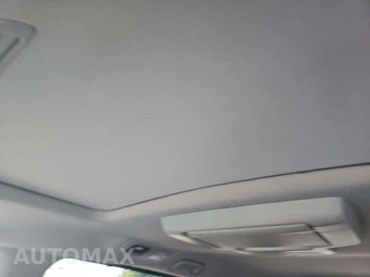 2023 Honda Odyssey Touring 118.1" WB - miniatura 11