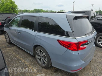2023 Honda Odyssey Touring 118.1" WB - miniatura 6