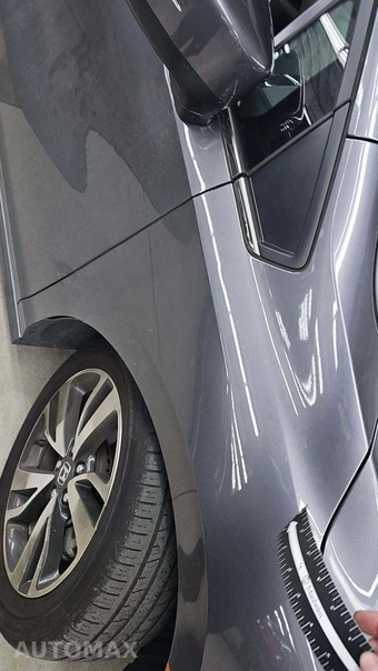 2023 Honda Odyssey Touring 118.1" WB - miniatura 29