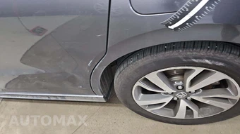 2023 Honda Odyssey Touring 118.1" WB - miniatura 31