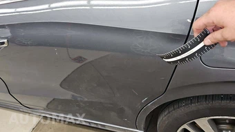 2023 Honda Odyssey Touring 118.1" WB - miniatura 32