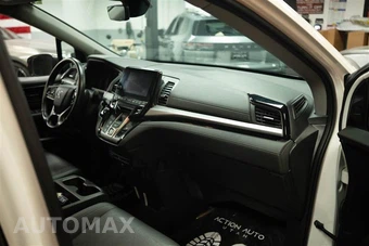 2023 Honda Odyssey Touring 118.1" WB - miniatura 15