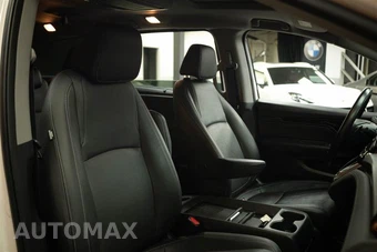 2023 Honda Odyssey Touring 118.1" WB - miniatura 16