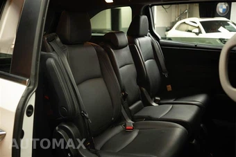 2023 Honda Odyssey Touring 118.1" WB - miniatura 17