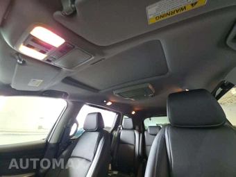 2023 Honda Odyssey Touring 118.1" WB - miniatura 11