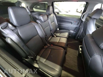 2023 Honda Odyssey Touring 118.1" WB - miniatura 17