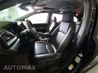 2023 Honda Odyssey Touring 118.1" WB - miniatura 6