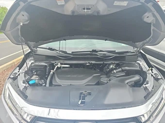 2023 Honda Odyssey Touring 118.1" WB - miniatura 13