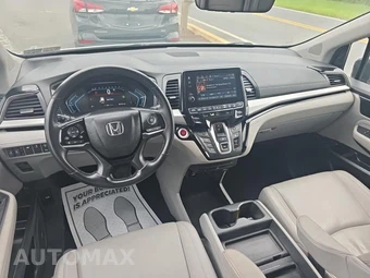 2023 Honda Odyssey Touring 118.1" WB - miniatura 8