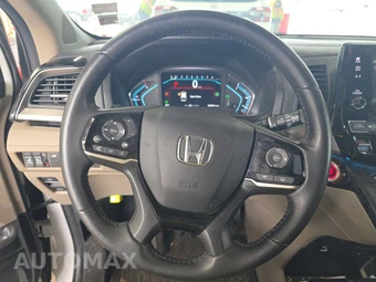 2023 Honda Odyssey Touring 118.1" WB - miniatura 10