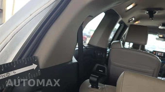 2023 Honda Odyssey Touring 118.1" WB - miniatura 28