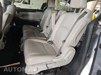 2023 Honda Odyssey Touring 118.1" WB - miniatura 13