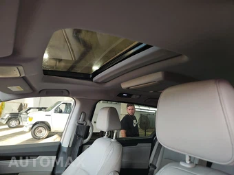 2023 Honda Odyssey Touring 118.1" WB - miniatura 20