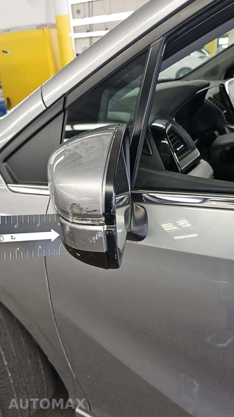 2023 Honda Odyssey Touring 118.1" WB - miniatura 29