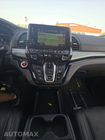 2023 Honda Odyssey Touring 118.1" WB - miniatura 10