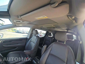 2023 Honda Odyssey Touring 118.1" WB - miniatura 11
