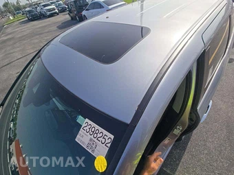 2023 Honda Odyssey Touring 118.1" WB - miniatura 12