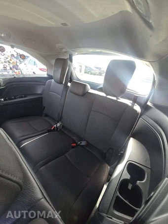 2023 Honda Odyssey Touring 118.1" WB - miniatura 14