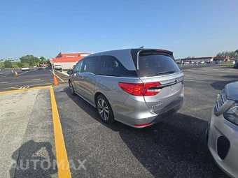 2023 Honda Odyssey Touring 118.1" WB - miniatura 2
