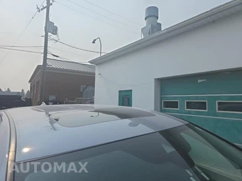 2023 Honda Odyssey Touring 118.1" WB - miniatura 16