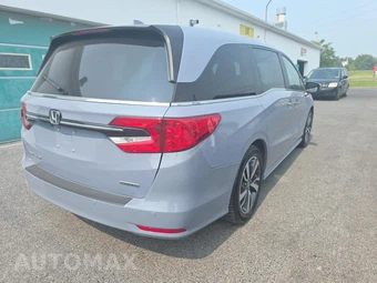 2023 Honda Odyssey Touring 118.1" WB - miniatura 4