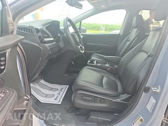 2023 Honda Odyssey Touring 118.1" WB - miniatura 7