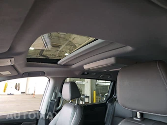 2023 Honda Odyssey Touring 118.1" WB - miniatura 19