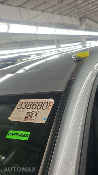 2023 Honda Odyssey Touring 118.1" WB - miniatura 20