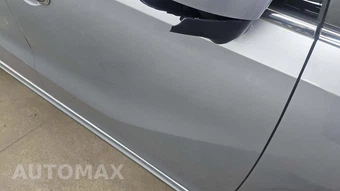 2023 Honda Odyssey Touring 118.1" WB - miniatura 24