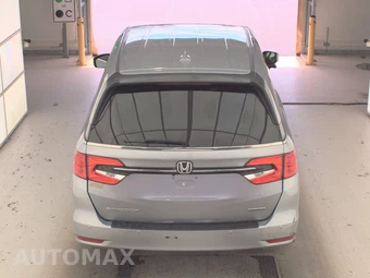 2023 Honda Odyssey Touring 118.1" WB - miniatura 5