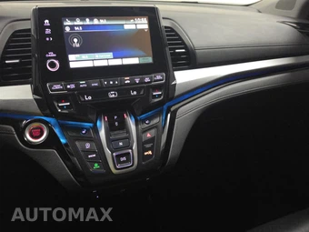 2023 Honda Odyssey Touring 118.1" WB - miniatura 11