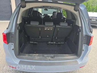 2023 Honda Odyssey Touring 118.1" WB - miniatura 15