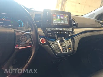 2023 Honda Odyssey Touring 118.1" WB - miniatura 11