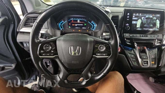 2023 Honda Odyssey Touring 118.1" WB - miniatura 28