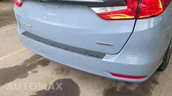 2023 Honda Odyssey Touring 118.1" WB - miniatura 24