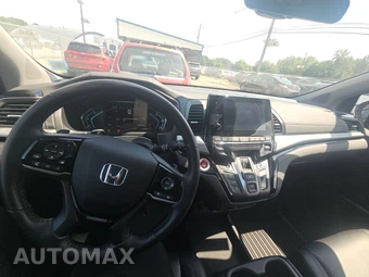 2023 Honda Odyssey Touring 118.1" WB - miniatura 11