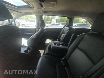 2023 Honda Odyssey Touring 118.1" WB - miniatura 13