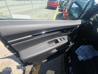 2023 Honda Odyssey Touring 118.1" WB - miniatura 9